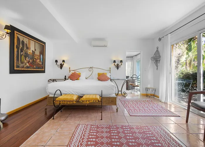 מלון La Sainte Valerie Adults Only