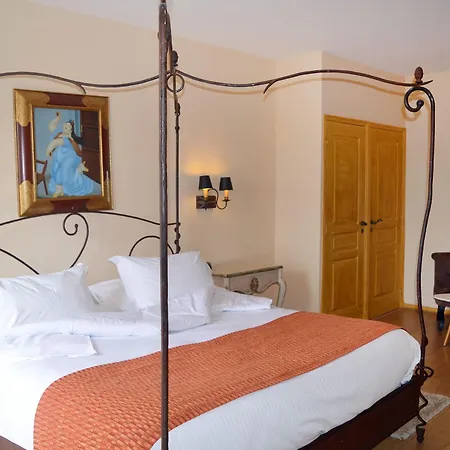 La Sainte Valerie Adults Only 4*