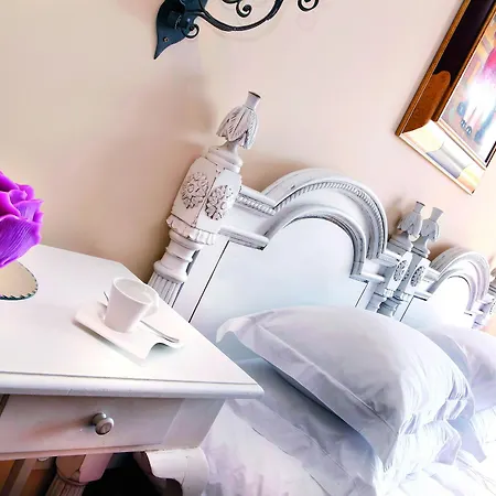 La Sainte Valerie Adults Only