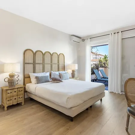 La Sainte Valerie Adults Only Otel 4*