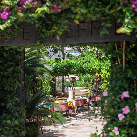 La Sainte Valerie Adults Only מלון 4*