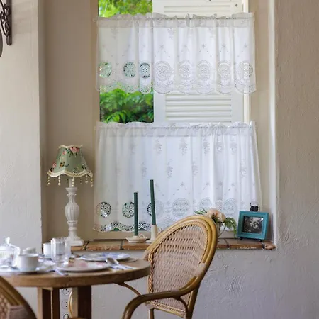 La Sainte Valerie Adults Only Otel