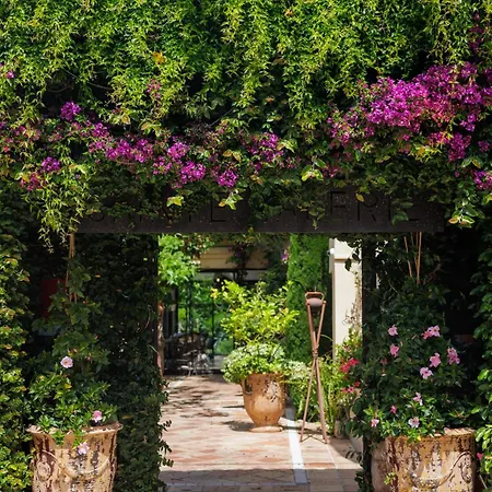 La Sainte Valerie Adults Only Hotell 4*