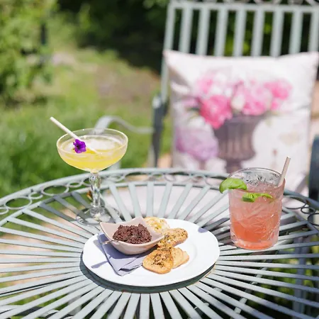 Hotel La Sainte Valerie Adults Only Juan-les-Pins