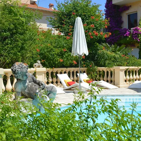 La Sainte Valerie Adults Only 4* ז'ואן-לה-פינס
