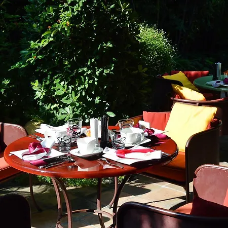 La Sainte Valerie Adults Only